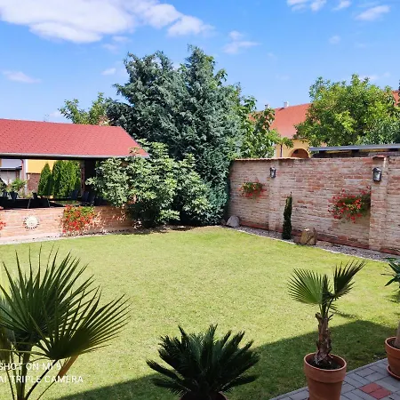 Guest house U Parku